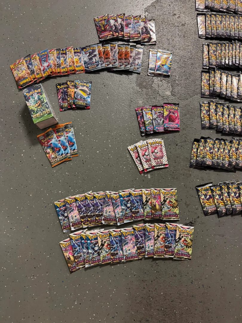 Cay đắng: Bộ sưu tập Pokémon TCG trị giá hàng ngàn USD mất trắng sau 3 ngày bị ngâm nước thải- Ảnh 3.