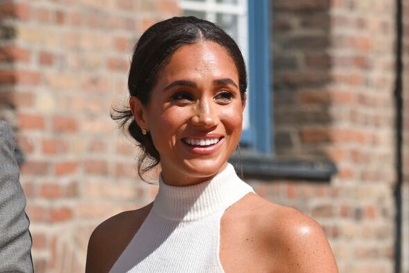 Không phải mọi bé trai hoàng gia đều là hoàng tử, đến cả Meghan cũng từng