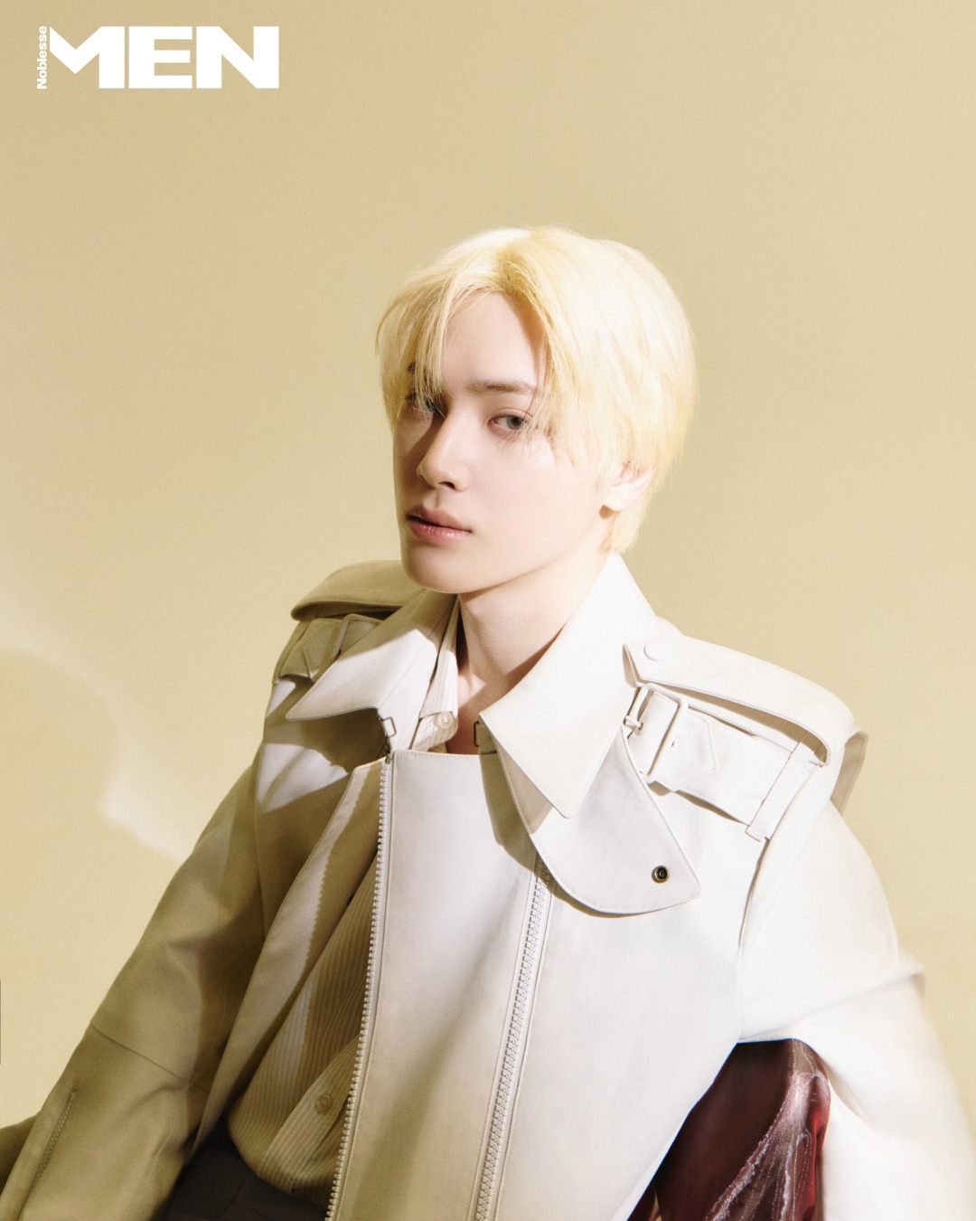 Hết chối cãi: Truyền thông tung ảnh thân mật của sao nữ 18+ và mỹ nam gen Z đang bị điều tra mại dâm- Ảnh 2.