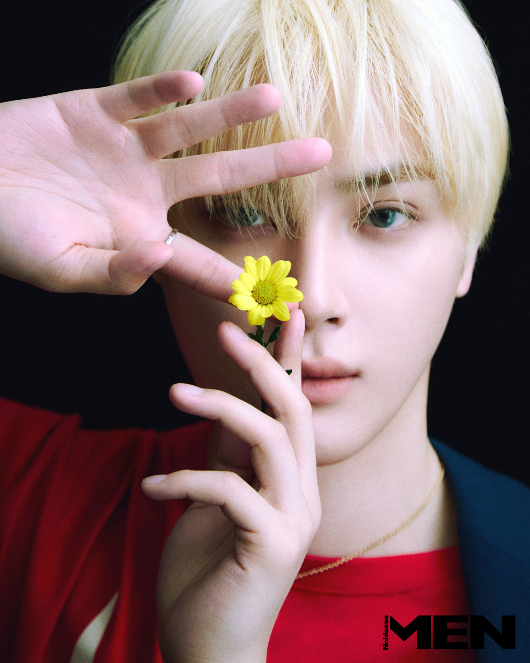 Cú twist vụ sao nam nghi