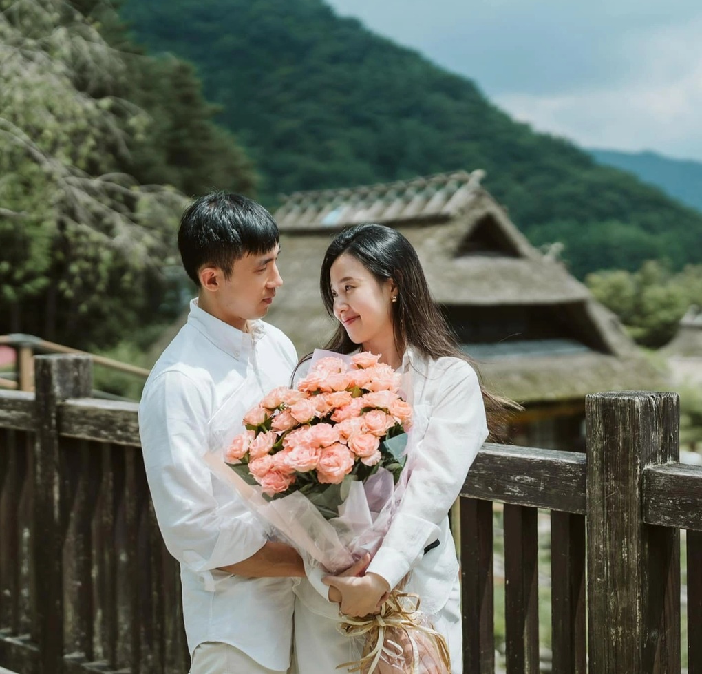 Đám cưới kín bưng của phú bà - tổng tài Vbiz: Khách mời tham dự phải ra