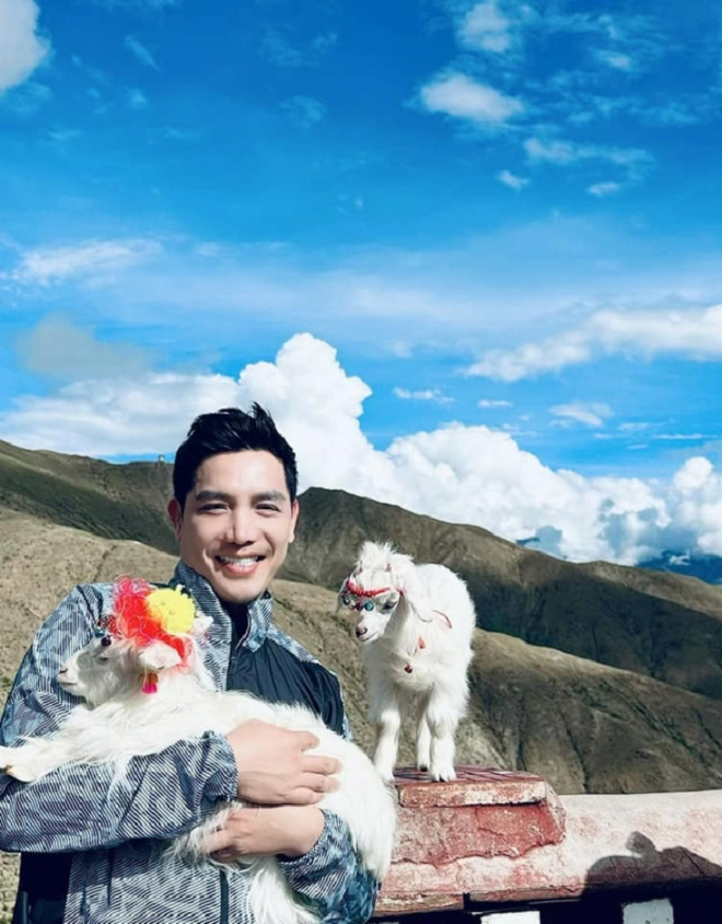 Ngoại hình nam nghệ sĩ duy nhất được gọi là “tổng tài Việt Nam” gia tài nghìn tỷ, 42 tuổi chưa vợ- Ảnh 11.