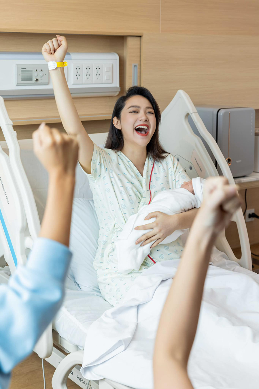 Puka lên tiếng làm rõ sự thật bức ảnh gây tranh cãi Puka lên tiếng làm rõ sự thật bức ảnh gây tranh cãi