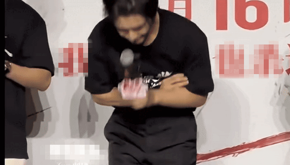 Ai cứu nổi Huỳnh Hiểu Minh?- Ảnh 2.