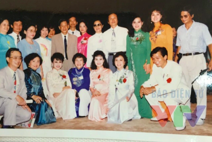 Nam NSƯT từng làm phụ hồ, thành giọng đọc huyền thoại của Thời sự VTV- Ảnh 3.