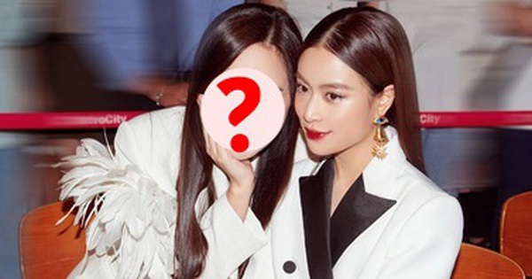 1 Hoa hậu "phú bà" Vbiz liên tục bị hối lấy chồng, tất cả là tại Hoàng Thuỳ Linh? 27 1 Hoa hậu "phú bà" Vbiz liên tục bị hối lấy chồng, tất cả là tại Hoàng Thuỳ Linh? mon 5425 1650771776 17553397793551268820078 17553447792922039516406 42 81 240 460 crop 17553448126291347628564jpeg