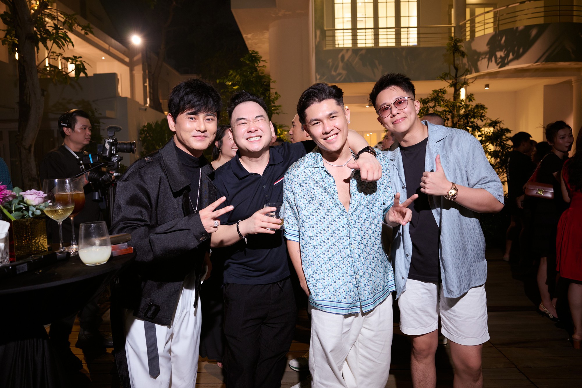 Giải pickleball Vbiz: Hiền Hồ ẵm cúp vô địch, Bảo Thy - tình cũ Hoa hậu Hương Giang thi đấu rực lửa!- Ảnh 13. Giải pickleball Vbiz: Hiền Hồ ẵm cúp vô địch, Bảo Thy - tình cũ Hoa hậu Hương Giang thi đấu rực lửa!- Ảnh 13.