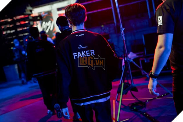 LMHT: Faker duoc fan yeu cau khong su dung mot vi tuong khi thang nhoc nhan truoc CFO 3 LMHT: Faker được fan yêu cầu không sử dụng một vị tướng khi thắng nhọc nhằn trước CFO