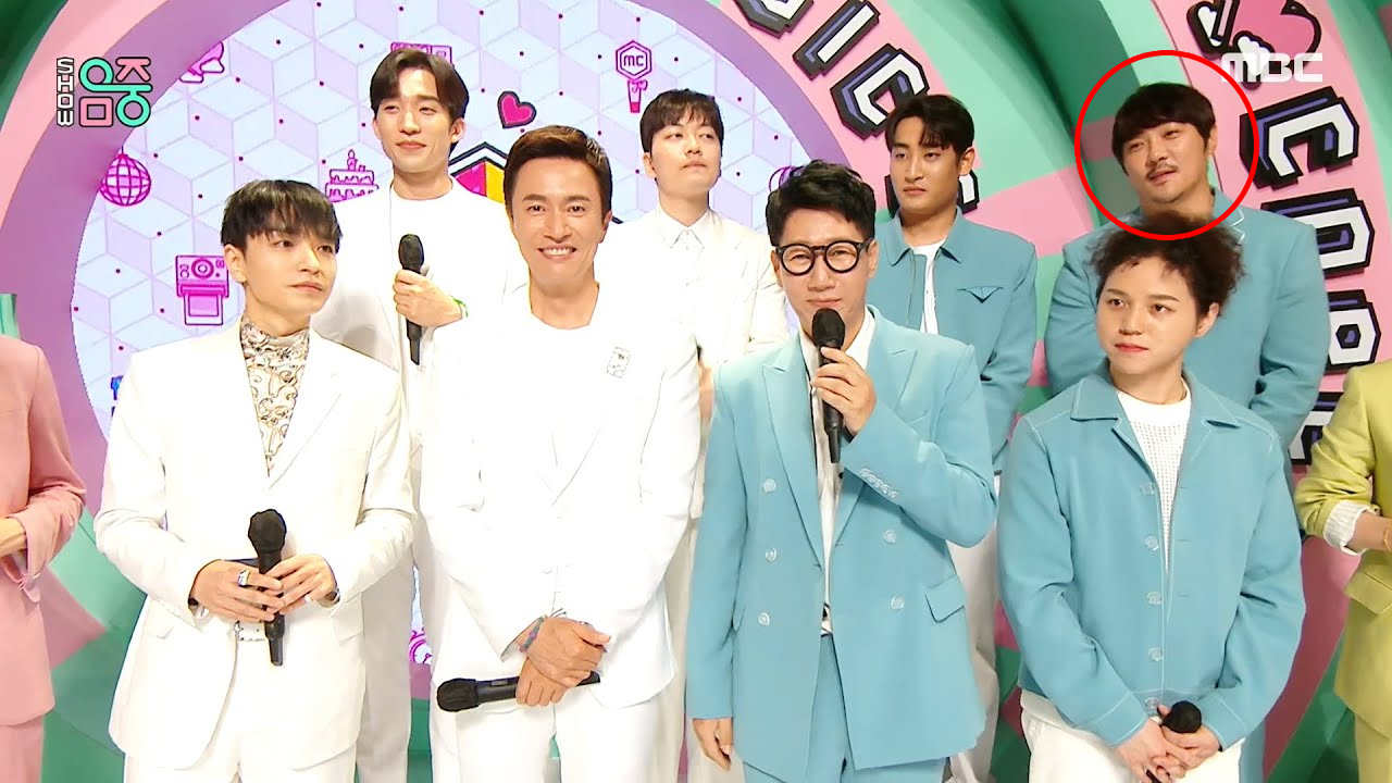 Nam ca sĩ giấu kín chuyện có con suốt 13 năm, nay công khai cả vợ lẫn con đều xinh như minh tinh!- Ảnh 5. Nam ca sĩ giấu kín chuyện có con suốt 13 năm, nay công khai cả vợ lẫn con đều xinh như minh tinh!- Ảnh 5.