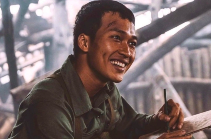 Nam diễn viên Mưa Đỏ: Xuất phát điểm số âm, tuổi thơ bán vé số, vác rơm thuê- Ảnh 1.