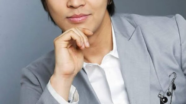 Cuộc đời trái ngược của dàn sao Hoàng Cung sau gần 20 năm: Người lánh xa showbiz, người nỗ lực lên đỉnh cao mv5bytbizju2ymytnwfhzc00ztblltgx 17428965911641947336131 1742972964535 1742972964679689662445