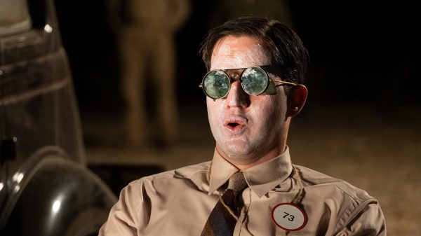 Những Lần Xuất Hiện Của Benny Safdie Trước The Super Mario Galaxy Movie 30 Những Lần Xuất Hiện Của Benny Safdie Trước The Super Mario Galaxy Movie mv5bytk4nmu0mtctmgfizi00y2iwltg1 kvnfjpg