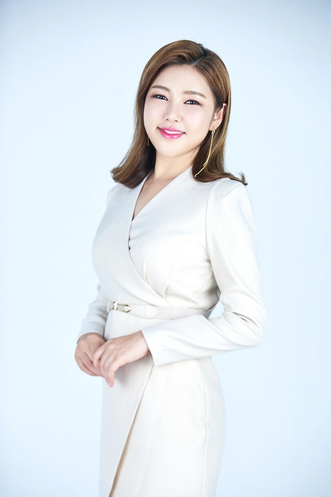 Cảnh báo khẩn liên quan đến nam thần 1m90 Byeon Woo Seok- Ảnh 3. Cảnh báo khẩn liên quan đến nam thần 1m90 Byeon Woo Seok- Ảnh 3.