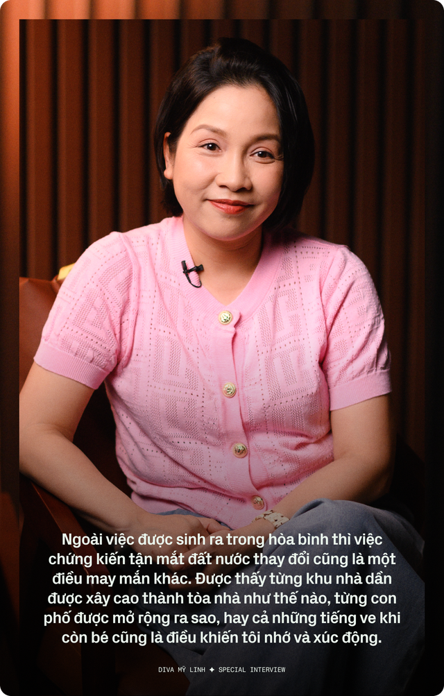 Diva Mỹ Linh nói về cột mốc sinh ra ngay sau khi đất nước thống nhất: “Hoà bình phải là đẹp nhất”- Ảnh 2. Diva Mỹ Linh nói về cột mốc sinh ra ngay sau khi đất nước thống nhất: “Hoà bình phải là đẹp nhất”- Ảnh 2.