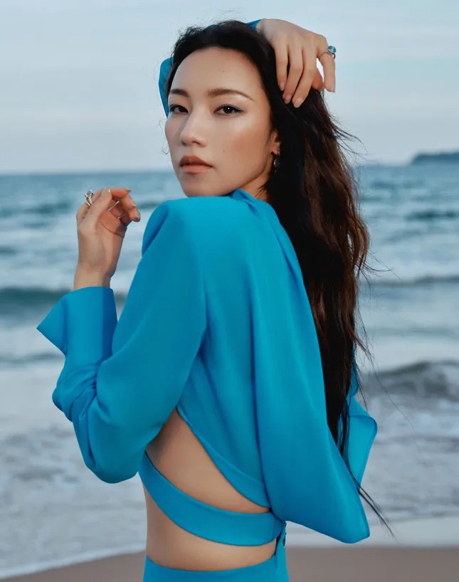 na-nhi-2-1749518006-636-width645height818-1 Na Nhĩ Na Thiến bị nghi ngờ gian lận trong quá trình thi đại học.