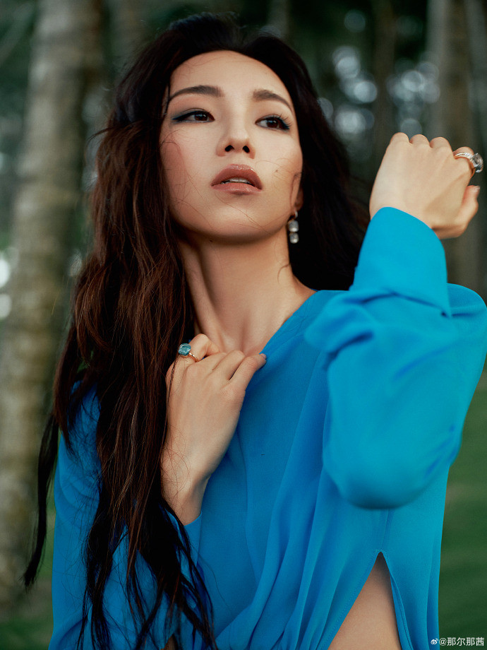 10 diễn viên bị ghét nhất Trung Quốc: Triệu Lộ Tư xếp thứ 2, hạng 1 từ ngoại hình đến nhân cách đều âm điểm- Ảnh 15. 10 diễn viên bị ghét nhất Trung Quốc: Triệu Lộ Tư xếp thứ 2, hạng 1 từ ngoại hình đến nhân cách đều âm điểm- Ảnh 15.