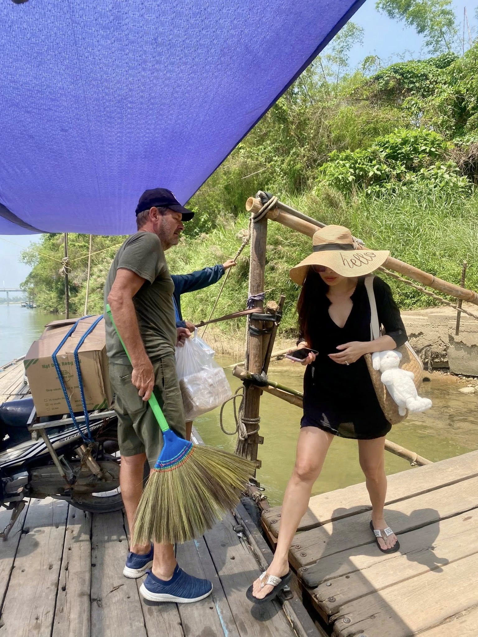 Chồng Mỹ của nữ ca sĩ nổi đình đám dặn vợ: Chồng Mỹ của nữ ca sĩ nổi đình đám dặn vợ: