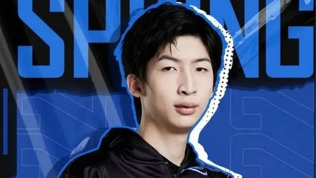 Nam streamer đình đám từng vướng khoản nợ khổng lồ đạt thành tích