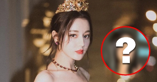 Sốc với tin Địch Lệ Nhiệt Ba đã biến mất khỏi showbiz, có thế thân thay cô dự sự kiện suốt thời gian qua nb1 1765005084174777272965 8 0 354 660 crop 17650050960351202859257jpg