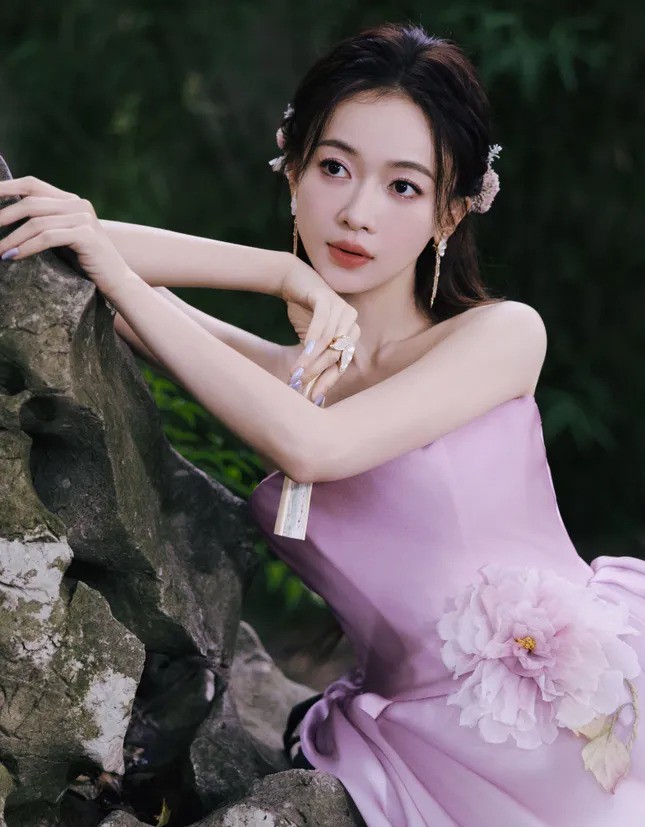 Phim của Ngô Cẩn Ngôn khó khởi quay vì Trần Triết Viễn yêu sách.