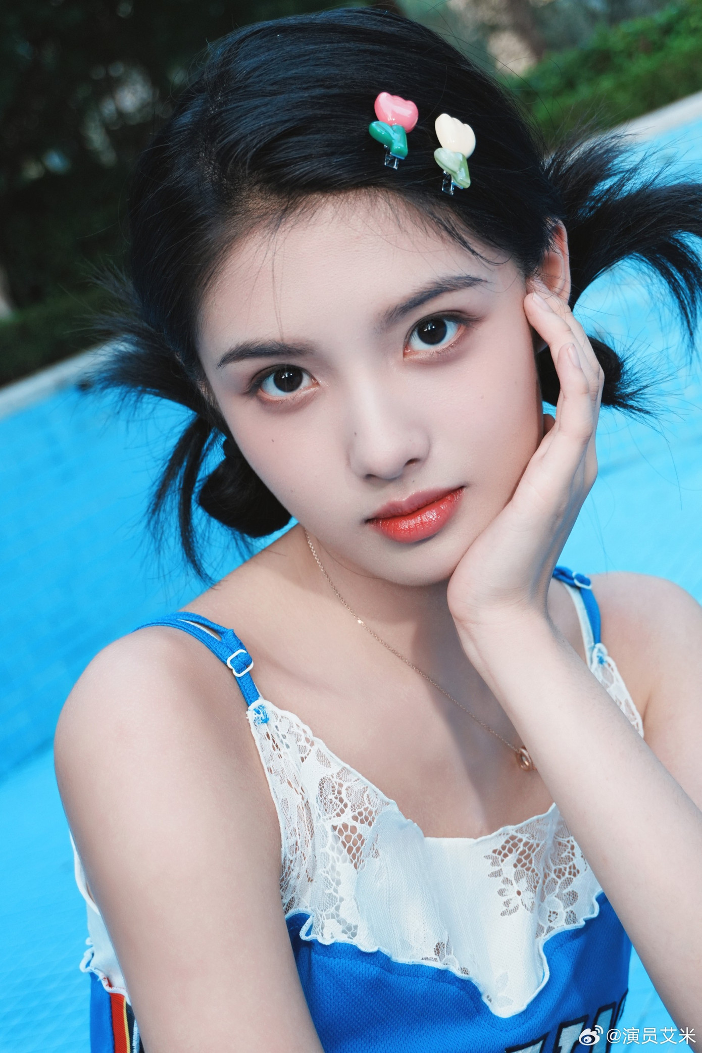 Tranh cãi nghệ sĩ có cần học đại học không?- Ảnh 3. Tranh cãi nghệ sĩ có cần học đại học không?- Ảnh 3.