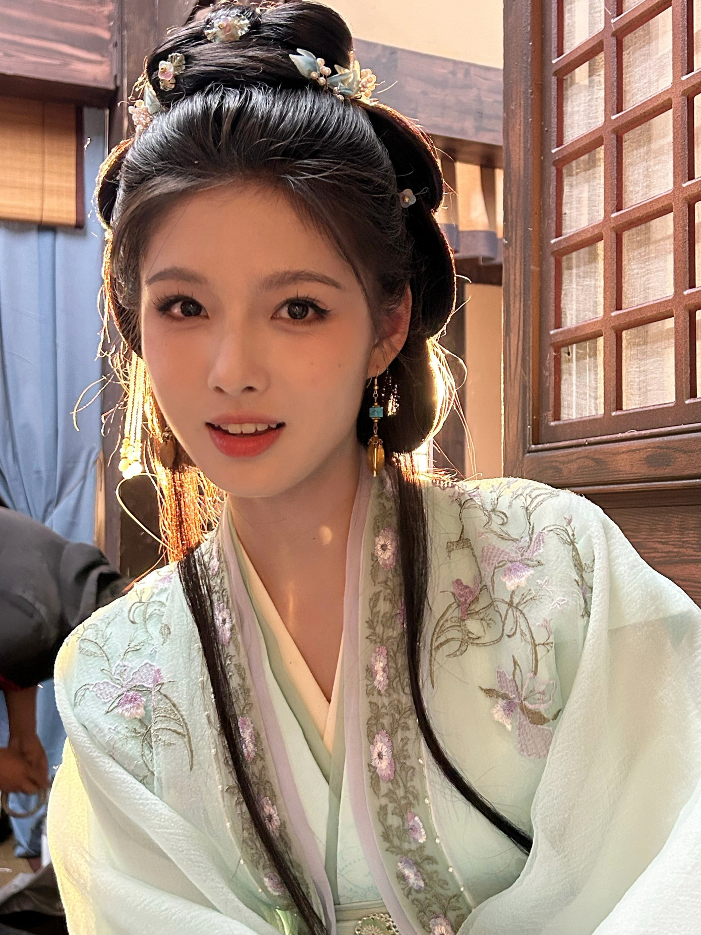 Tranh cãi nghệ sĩ có cần học đại học không?- Ảnh 7. Tranh cãi nghệ sĩ có cần học đại học không?- Ảnh 7.