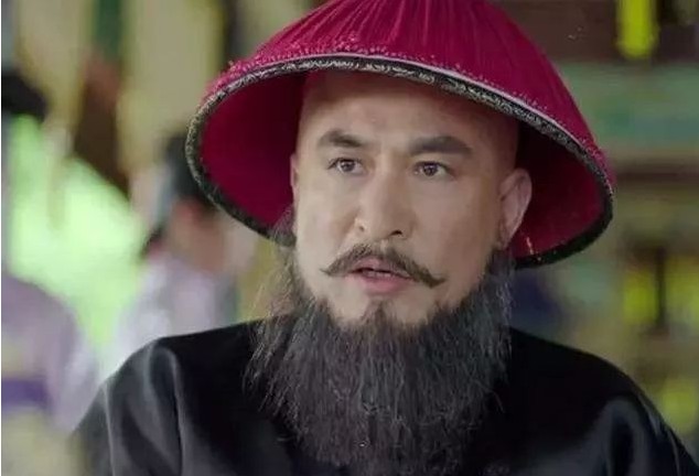 Ngao Bái vừa nhìn thấy Khang Hy liền cởi áo: Hoàng đế bật khóc nức nở và đưa ra quyết định khó khăn- Ảnh 2.