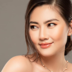 Kiều nữ Vbiz 35 tuổi viết di chúc, 39 tuổi giải nghệ, xinh tới độ đi thắp nhang cúng tổ cũng thành ngôi sao ngoc lan 46 17240764758751222781 1748532511147 1748532511299652263606 210 0 925 1366 crop 1748532582862307943784png