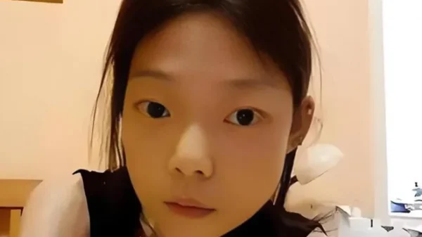 Mỹ nhân Hong Kong chỉ nặng 22 kg ngu tri hang7 3511 8118jpeg 1749036211951 1749036212219745418355