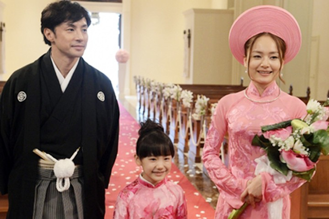 Mỹ nhân Vbiz nói được 4 thứ tiếng cực đỉnh, nhan sắc bất biến như giỡn mặt với thời gian- Ảnh 2.