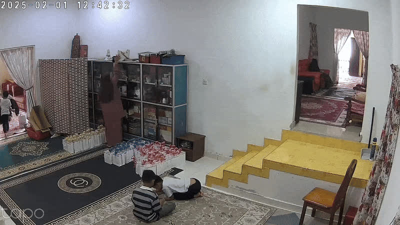 Người phụ nữ giả vờ là khách dự cưới, lấy trộm số tiền trị giá 14 triệu đồng- Ảnh 1.