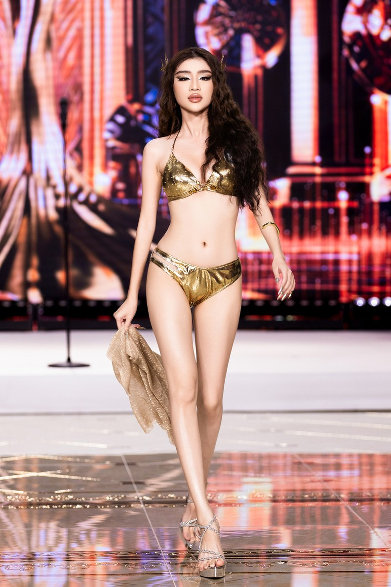 5 người đẹp diễn áo tắm đẹp nhất Miss Grand Vietnam- Ảnh 8. 5 người đẹp diễn áo tắm đẹp nhất Miss Grand Vietnam- Ảnh 8.