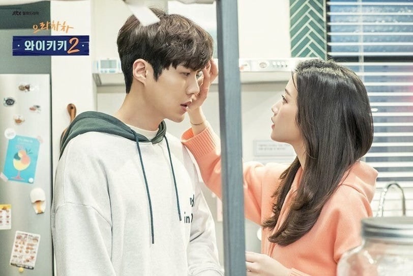 10 phim Hàn khiến bạn cười rớt cả hàm: Ai còn đang buồn thì phải xem ngay!- Ảnh 6. 10 phim Hàn khiến bạn cười rớt cả hàm: Ai còn đang buồn thì phải xem ngay!- Ảnh 6.