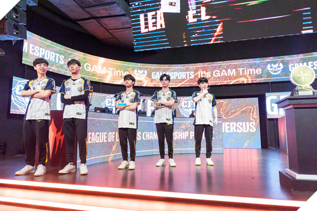 Nguoi Ham Mo Tung Bung Chao Don Tran Chung Ket Tong LCP 2025 Giai Doan Giua Mua Nhà vua khu vực LCP - CFO hướng đến bảo vệ ngôi vị quán quân của mình