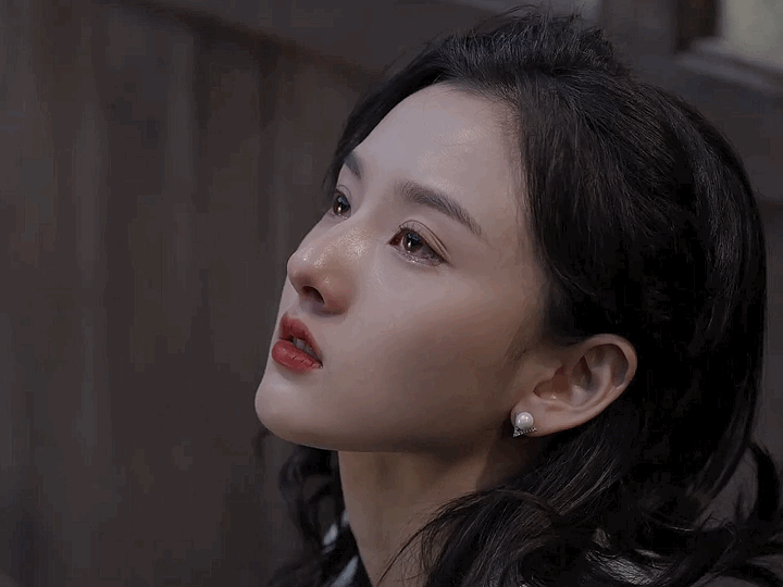 10 mỹ nhân khóc đẹp nhất Trung Quốc: Lưu Diệc Phi xếp sau Triệu Lệ Dĩnh, hạng 1 là “sách giáo khoa diễn xuất”- Ảnh 5.