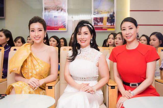 "Hoa hậu lùn nhất Việt Nam" rút lui khỏi showbiz hậu lấy chồng Tiến sĩ, biệt thự trải dài khắp cả nước nhan sac rang ngoi cua hoa hau bui bich phuong ha kieu anh do my linh 51 9370 1746613512141455117243 1746614748640 1746614748754399590970