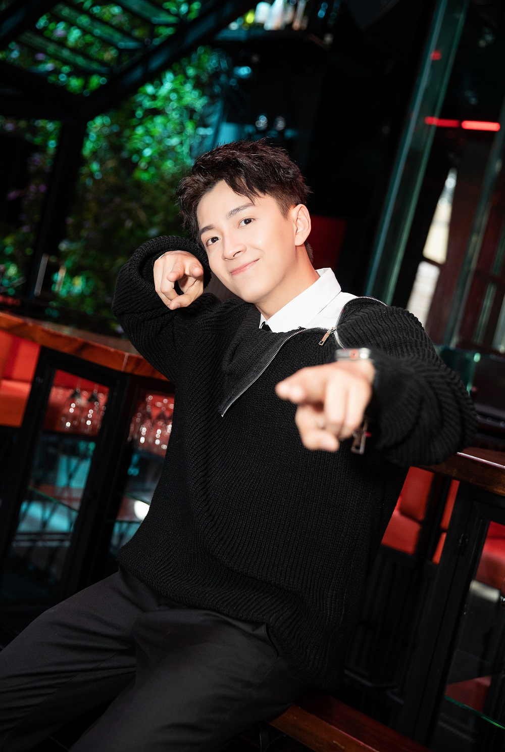 Ngoại hình điển trai của Ngoại hình điển trai của