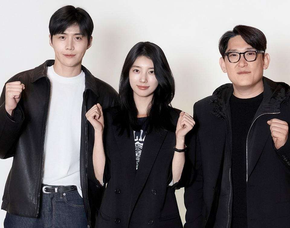 Mặt mộc gây sốc của Suzy- Ảnh 2.