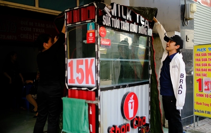 Nam ca sĩ mất một cánh tay, ở chung nhà với 3 gia đình tại Tân Bình, tuổi 53 bán trà sữa mưu sinh- Ảnh 3.