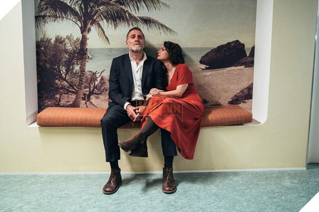 Review Phim Nonostante: Khi Ranh Gioi Giua Su Song Va Cai Chet Tro Nen Mong Manh Hình ảnh trong phim Nonostante.