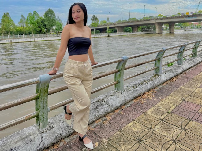 Bạn gái kém hơn 30 tuổi của NSND Việt Anh- Ảnh 11. Bạn gái kém hơn 30 tuổi của NSND Việt Anh- Ảnh 11.