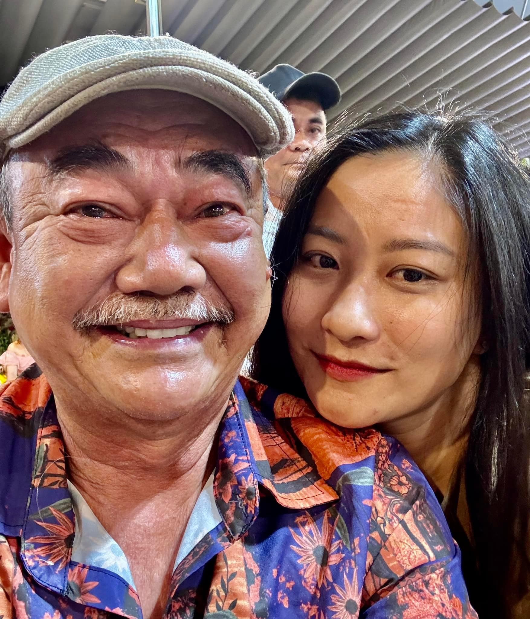 Bạn gái kém hơn 30 tuổi của NSND Việt Anh- Ảnh 15. Bạn gái kém hơn 30 tuổi của NSND Việt Anh- Ảnh 15.