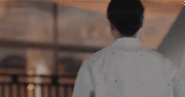 Vỡ mộng nam thần phim giờ vàng: Giả bệnh trốn quay phim để đi hẹn hò bạn gái mới nt2 17642095739511761297623 0 0 231 442 crop 176420958910338070367gifpng