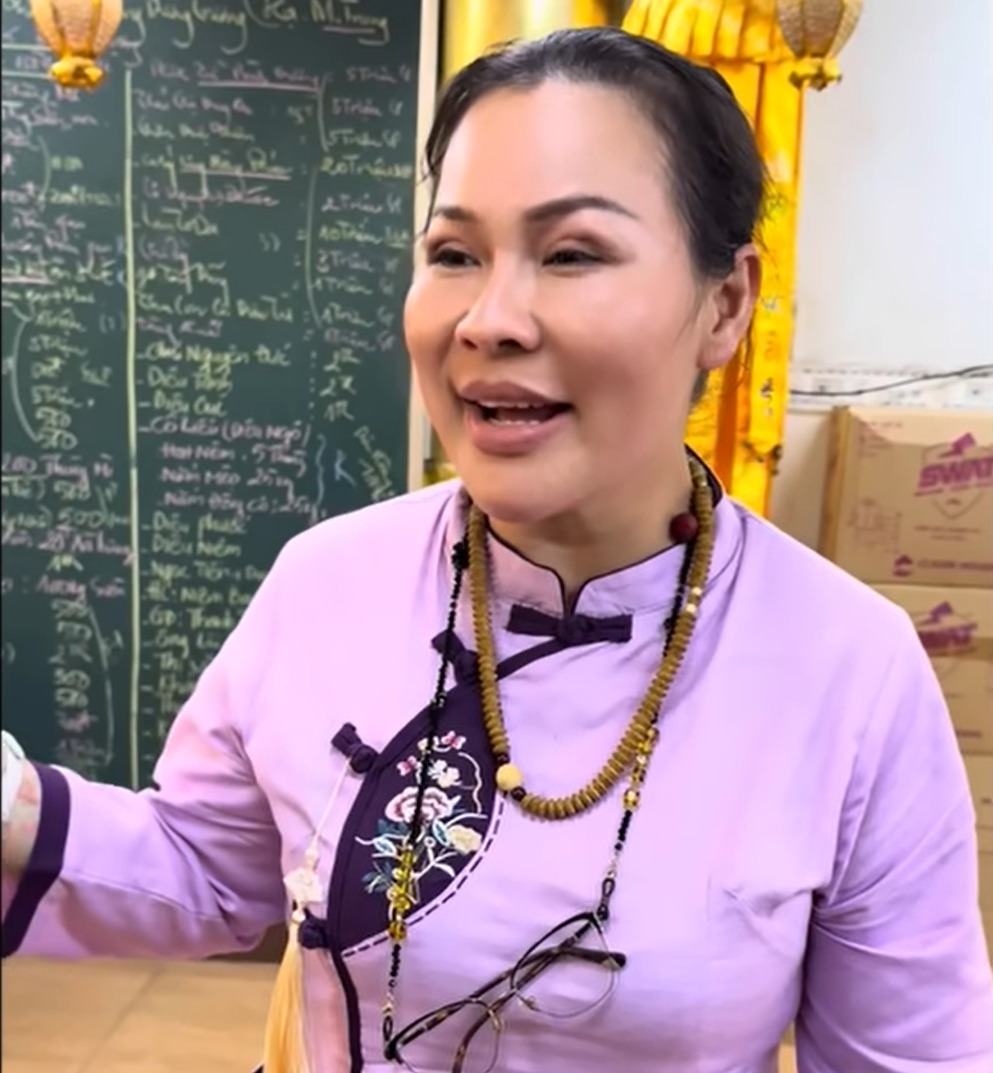 100 ngày giông bão sau sự ra đi của Quý Bình: Mâu thuẫn gia đình, nghi vấn giả mạo chữ ký và nỗi cô đơn của người ở lại- Ảnh 2.