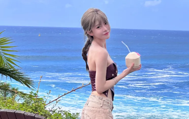 Nữ MC LPL Nữ MC LPL