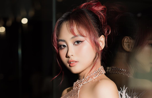 Nữ MC Minh Nghi bất ngờ xuất hiện tại LCP 2025, lý do khiến ai cũng "dở khóc dở cười" nu mc minh nghi lcp2025 4 1737100077491353393697 0 0 375 600 crop 17371000837021928134850png