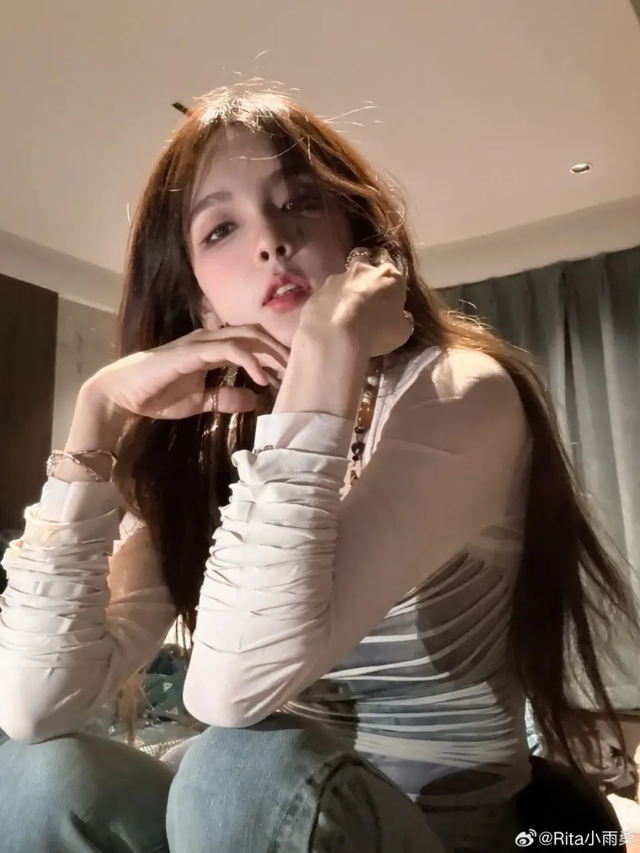 Nữ MC đình đám LPL tiết lộ tiêu chí chọn bạn đời, thời gian từ yêu đến cưới Nữ MC đình đám LPL tiết lộ tiêu chí chọn bạn đời, thời gian từ yêu đến cưới