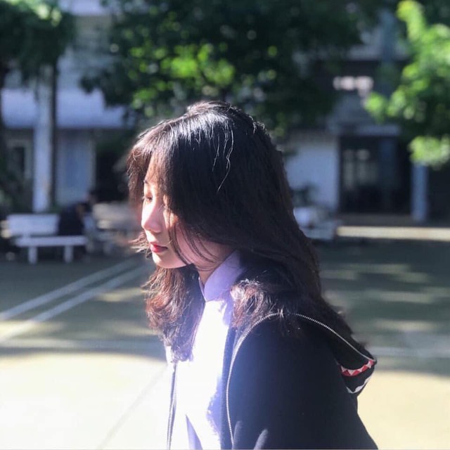 Nữ streamer xinh đẹp tiết lộ bị