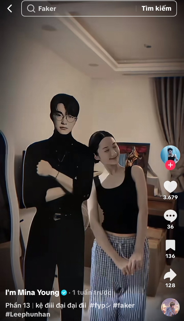 Và đăng lên TikTok của mình