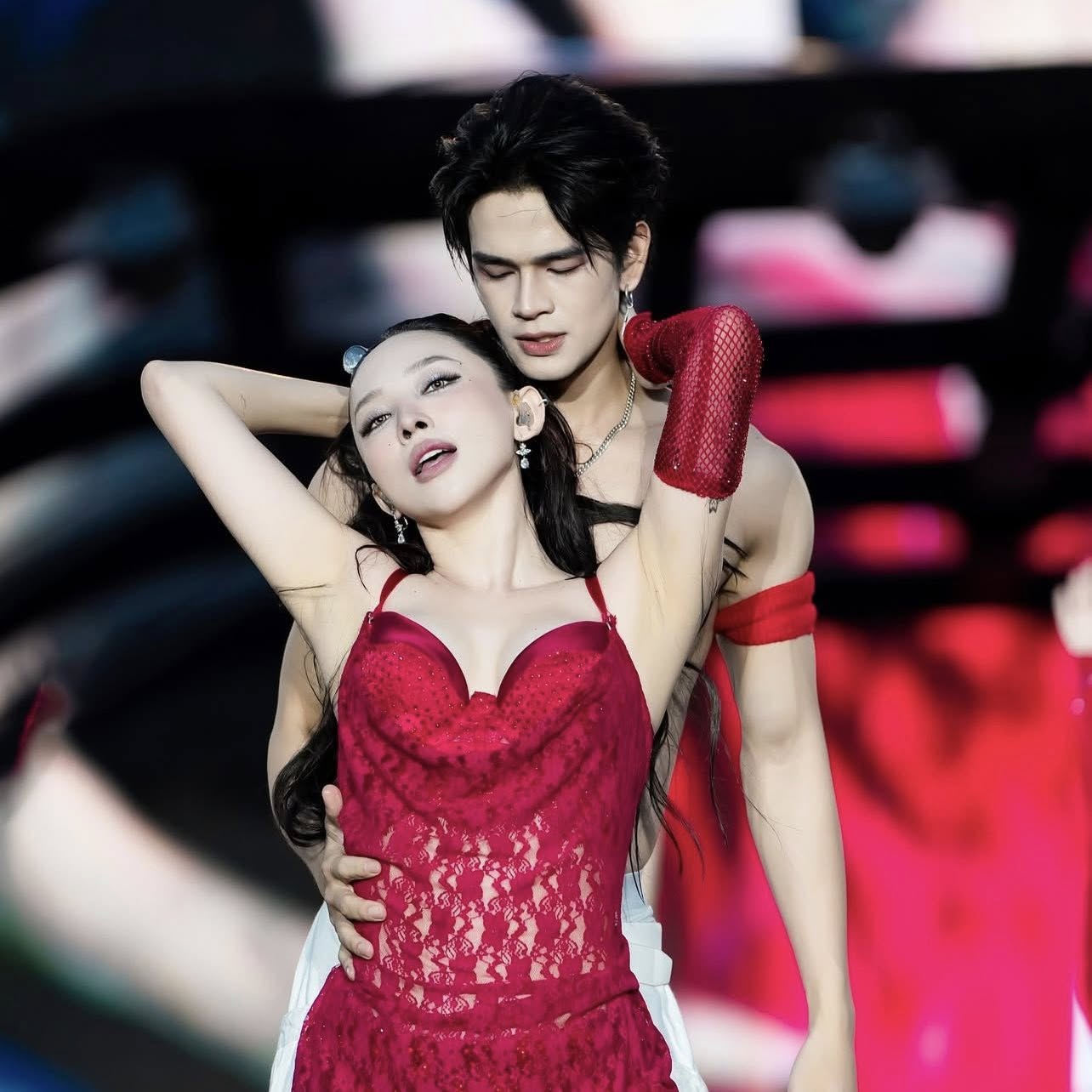 o-han3-17633530584532035305286-1763375592203-1763375592317277092016-1763392719087-17633927193901143957474-17634585085291163154003-1763471287690-1763471287976164433236 "Khó thở" vì Tóc Tiên o han3 17633530584532035305286 1763375592203 1763375592317277092016 1763392719087 17633927193901143957474 17634585085291163154003 1763471287690 1763471287976164433236